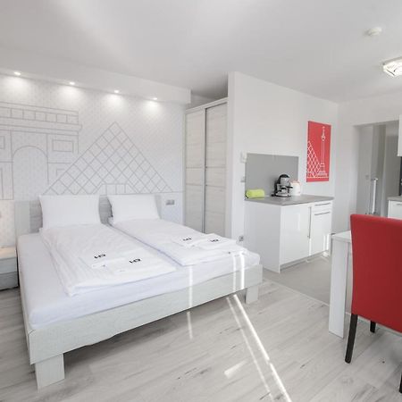 Hr Apartmanhaz Έγκερ Εξωτερικό φωτογραφία