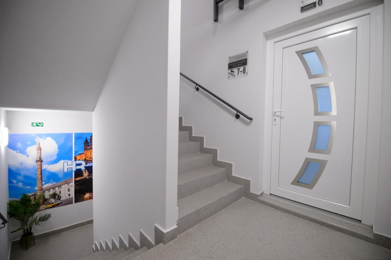 Hr Apartmanhaz Έγκερ Εξωτερικό φωτογραφία